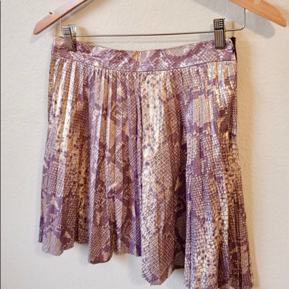 Zara snakeskin lilac mini skirt